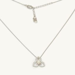 Elise necklace – Ivory pearl (silver)